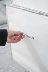 1 Adet Baskılı İpli Yastık Kıyafet Hurcu 52 x 28 x 22 cm