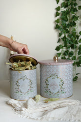 Rosy Desenli Metal Saklama Kabı 2'li Set 2.1 Litre + 4.1 Litre Erb48u7