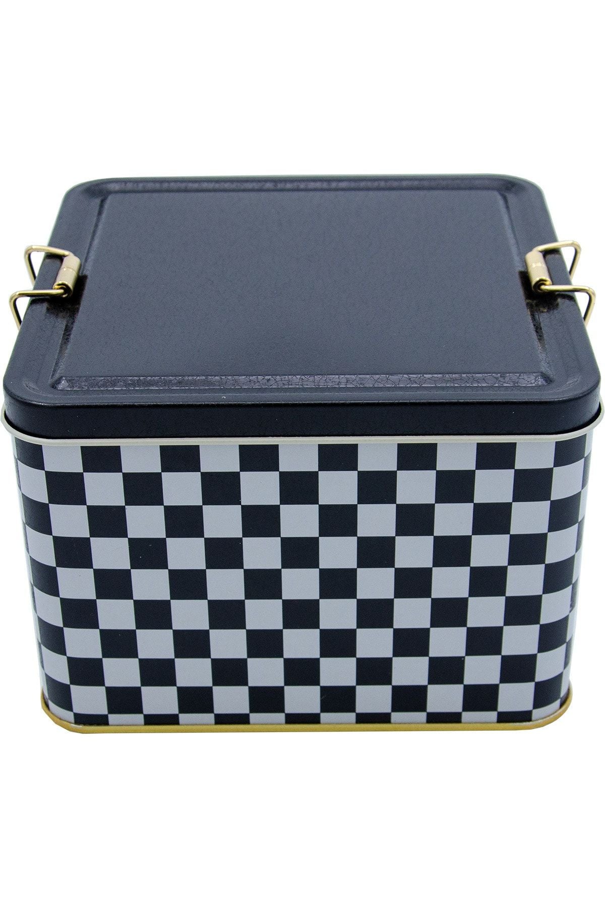 Checkers Black