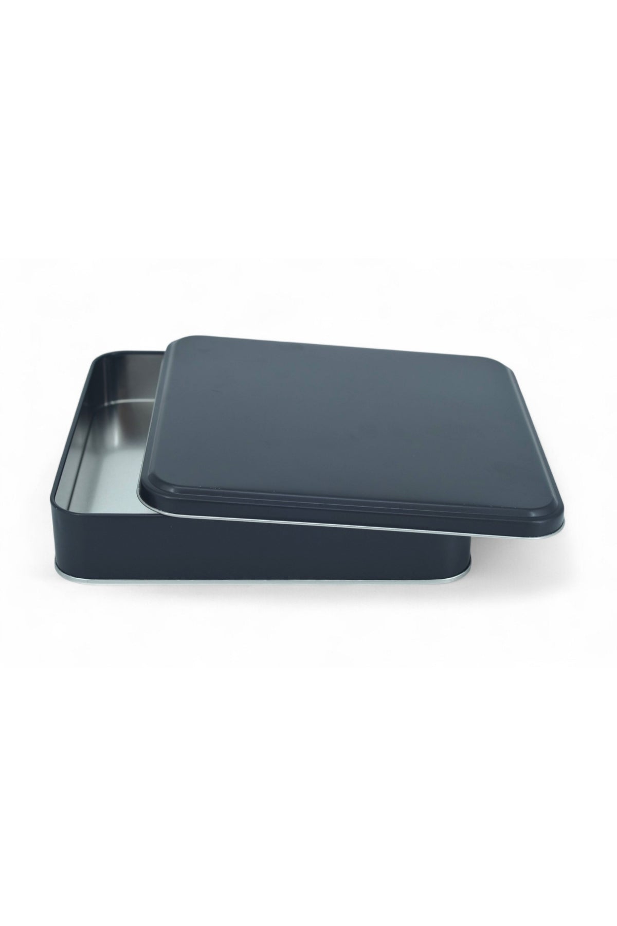 Kontensan 215x215x47 mm Metal Kapaklı Baskısız Metal Kutu, Mat Beyaz, 36 Adet