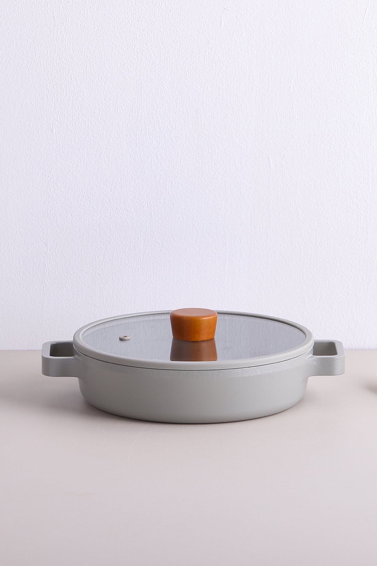 Neoflam D-NEOG122SH Fika Cam Kapaklı Alüminyum Sahan 22Cm Gri
