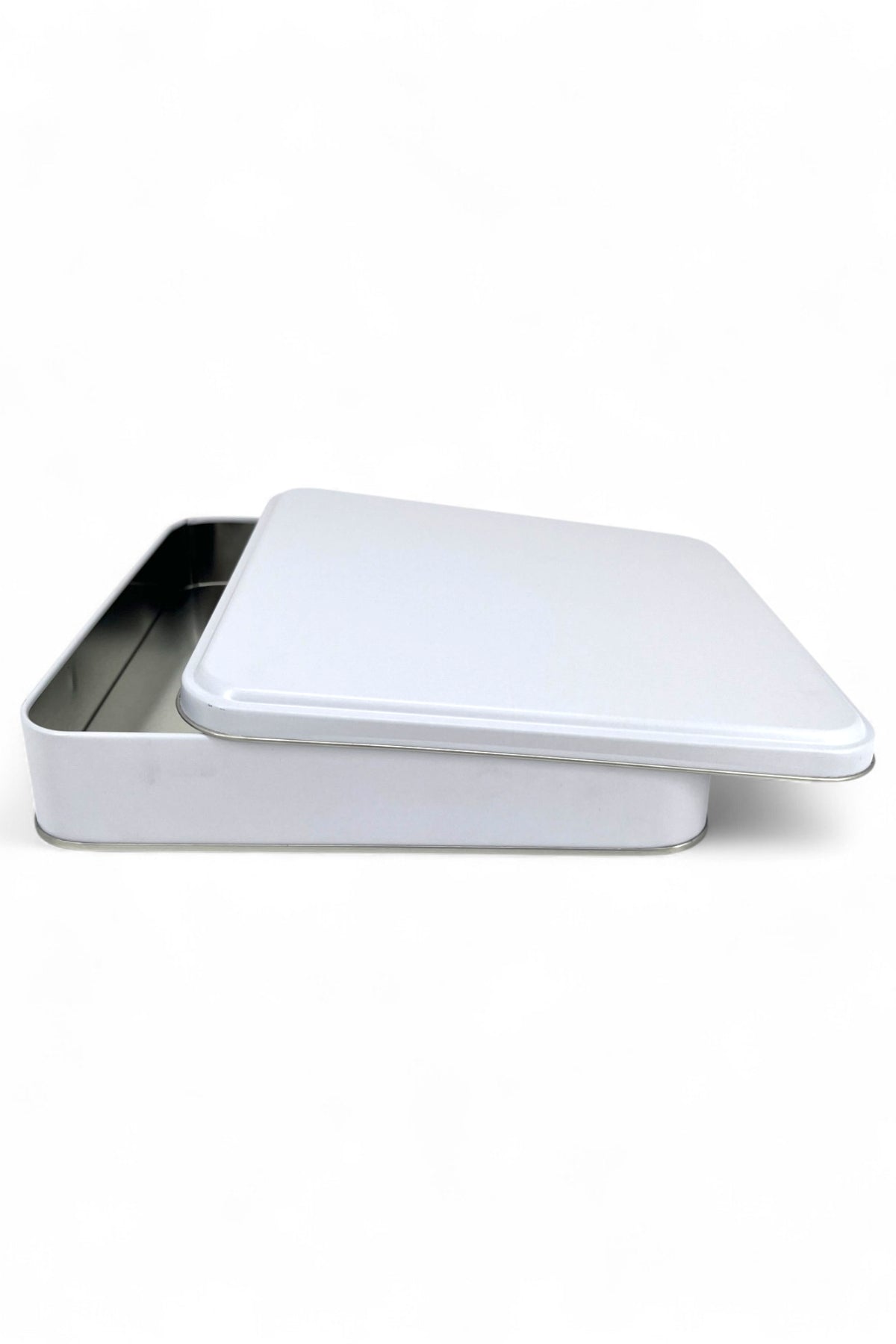 Kontensan 215x215x47 mm Metal Kapaklı Baskısız Metal Kutu, Mat Beyaz, 36 Adet