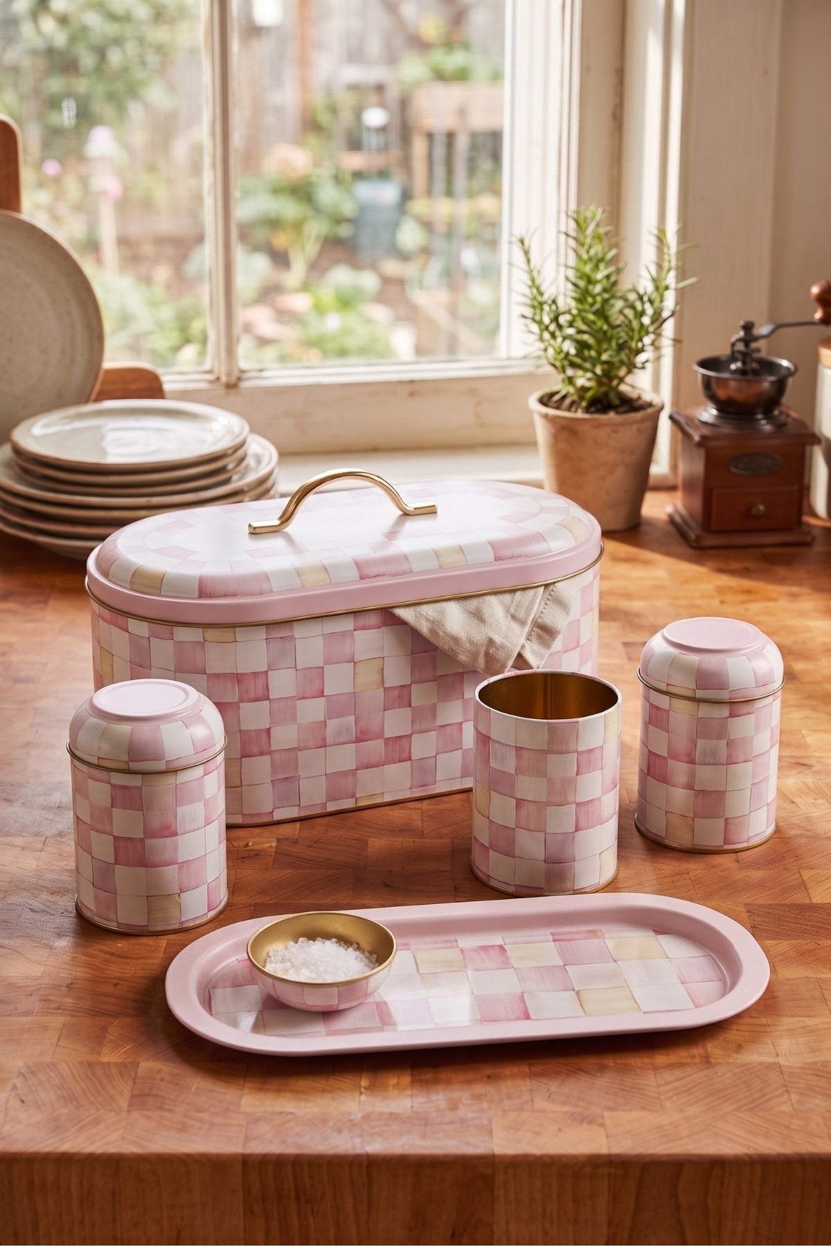 Evle 5 Parça Metal Mutfak Seti Ekmek Kutusu, Baton Tepsi ve 3'lü Saklama Kutusu Seti Pink Checkers