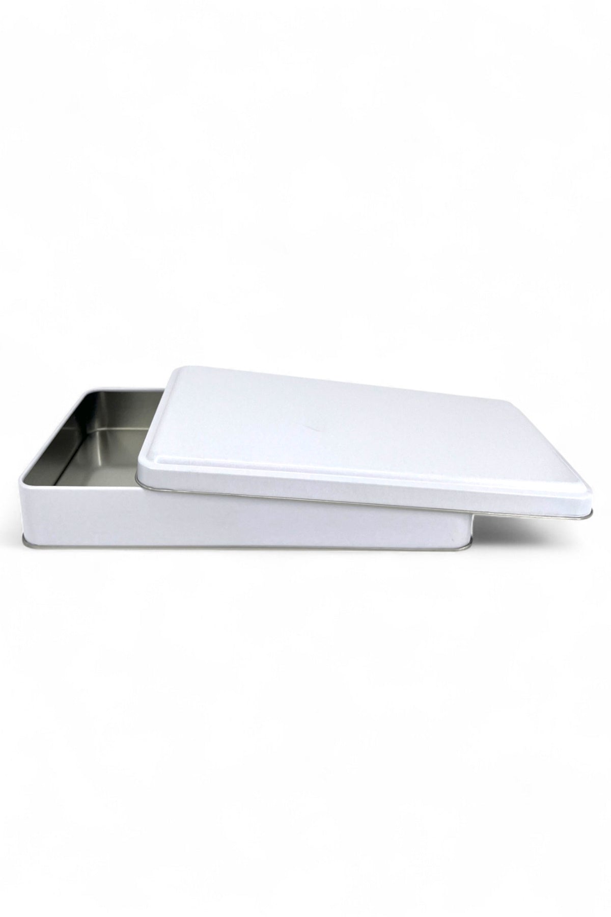 Kontensan 140x240x50 mm Metal Kapaklı Baskısız Metal Kutu, Mat Beyaz, 48 Adet