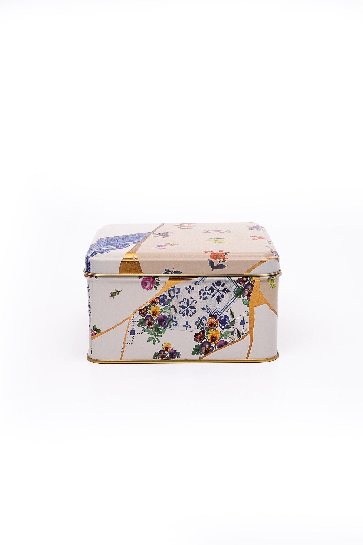 Evle Kare Kutu,158x158x87 mm,2.2 lt., Circus Cream