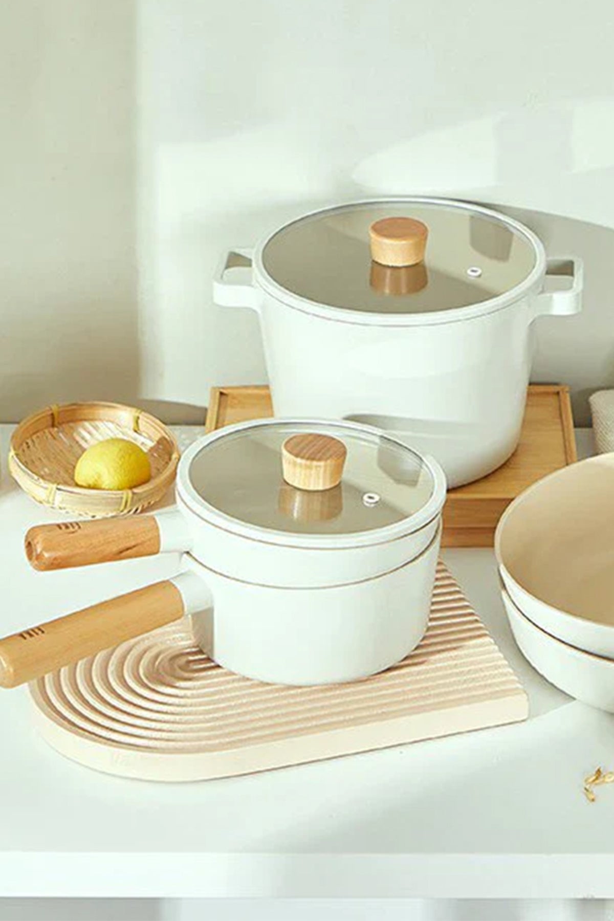 Neoflam D-NEOF216 Fika Alüminyum Döküm Süt Tavası Cam Kapaklı 16Cm Bej