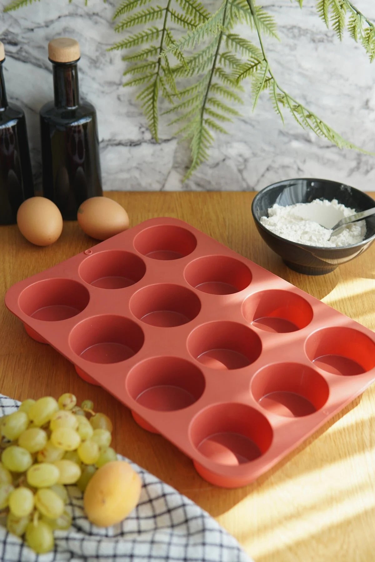 Evle 12Li Muffin Kek Kalıbı, Platinium Silikon, MYS30009