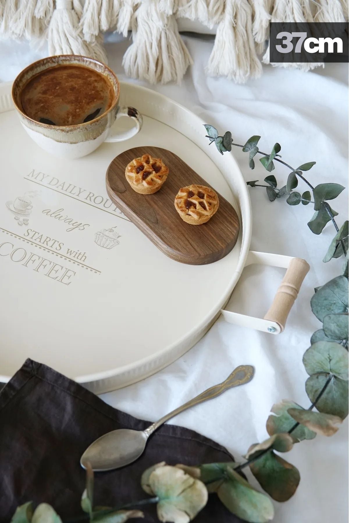 3'lü Ahşap Kulplu Yuvarlak Metal Tepsi Seti, Krem Set