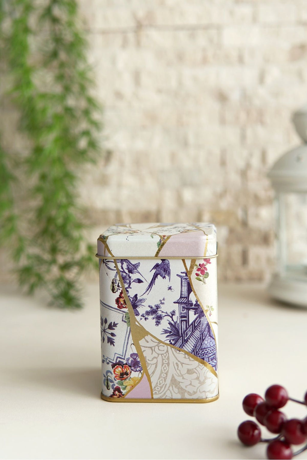 Er008-5ı Kint Sugi Flower Desenli Kare Metal Saklama Kabı 8x8 Cm