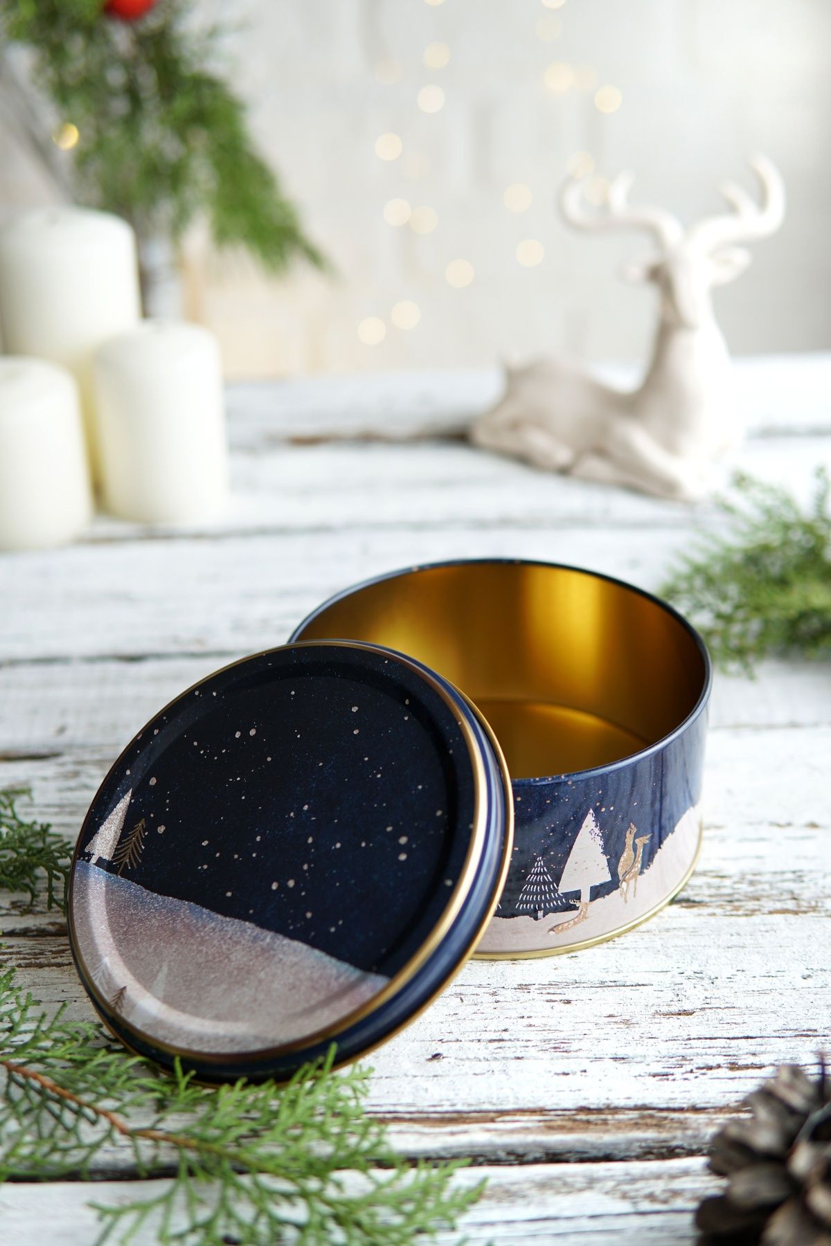 3 Lü Yılbaşı Set, 15.8 X 15.8 X 8 Cm, Ø14 X 7 Cm, Ø31.5 Cm Tepsi, Night Deer Erb576t