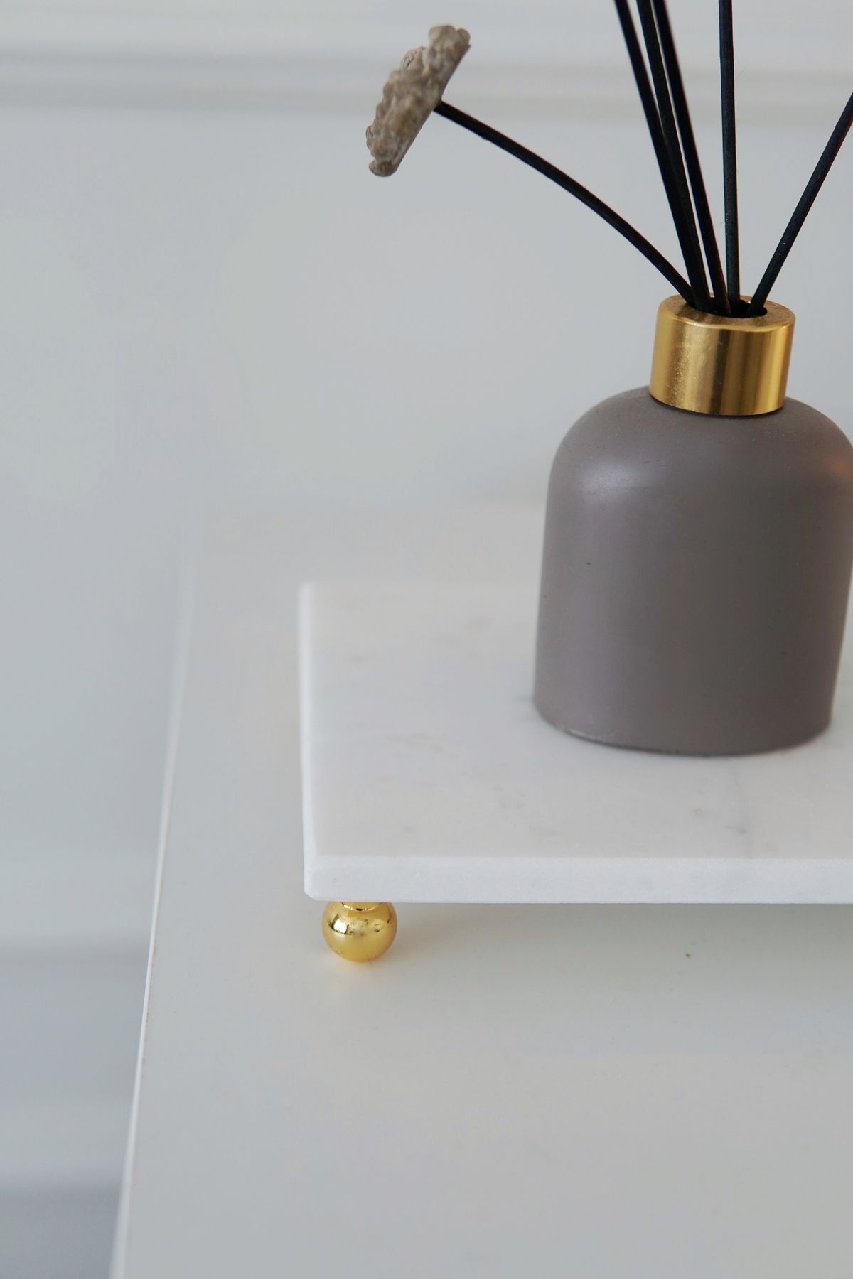 Beyaz Mermer Dikdörtgen Sunum Tepsisi 30x15 cm