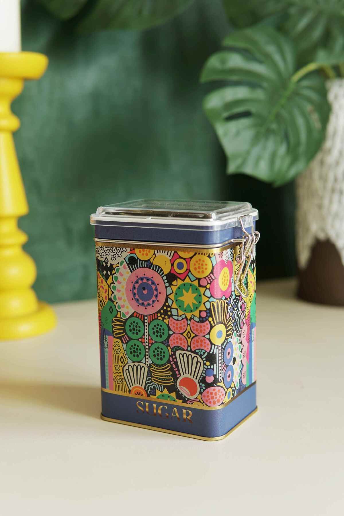 Dikdörtgen Kutu, 7.5 x 10 x 15 Cm, Şeffaf Kilitli Kapak, 1 lt