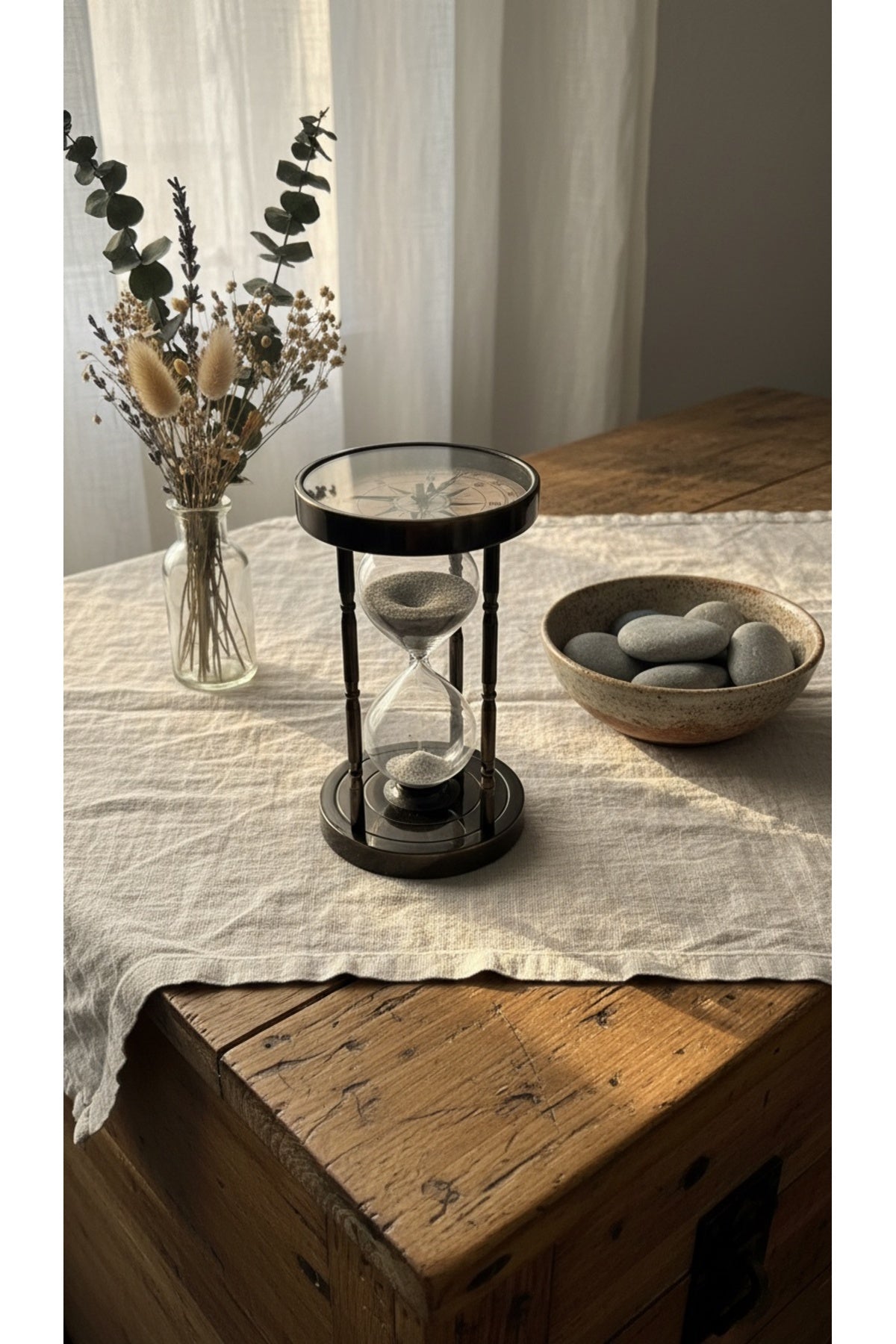 Evle Füme Metal Çift Pusulalı Kum Saati 16 cm Siyah Kumlu Lüks Modern Masaüstü Hediyelik Aksesuar