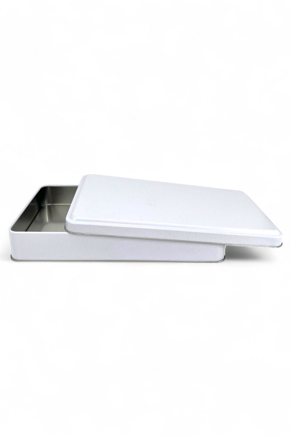 140x240x50 mm Metal Kapaklı Baskısız Metal Kutu, Mat Beyaz, 48 Adet