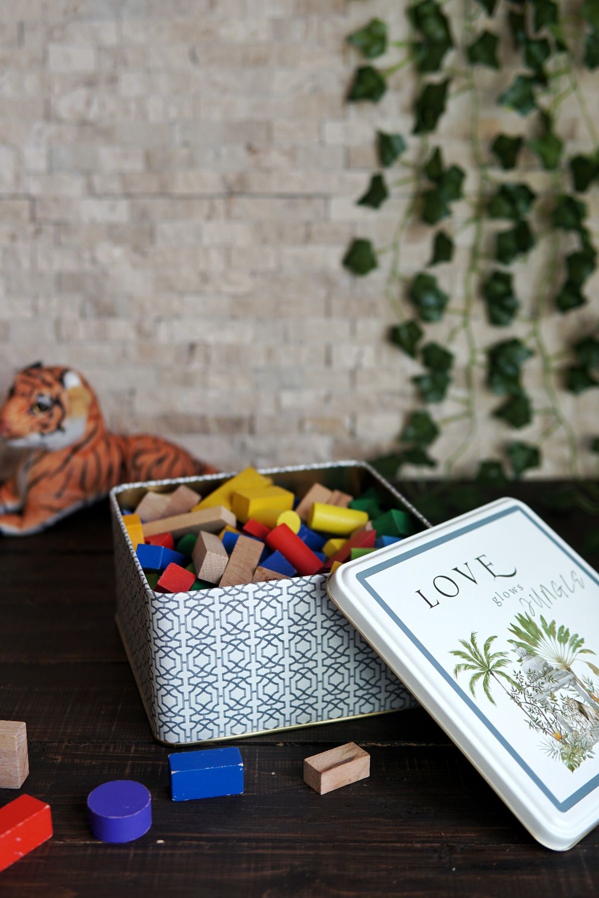 Er028-2g Forrest Grey Desenli Kare Metal Saklama Kabı 20x20 Cm