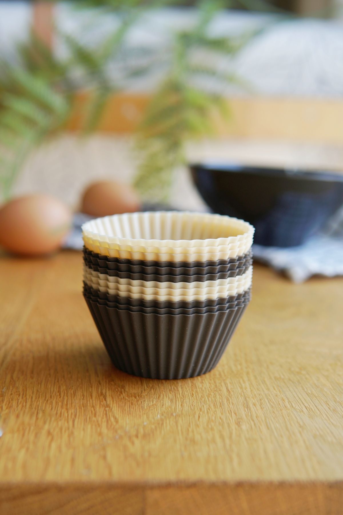 12'li Tırtıklı Silikon Muffin Kalıbı, Platinium Silikon