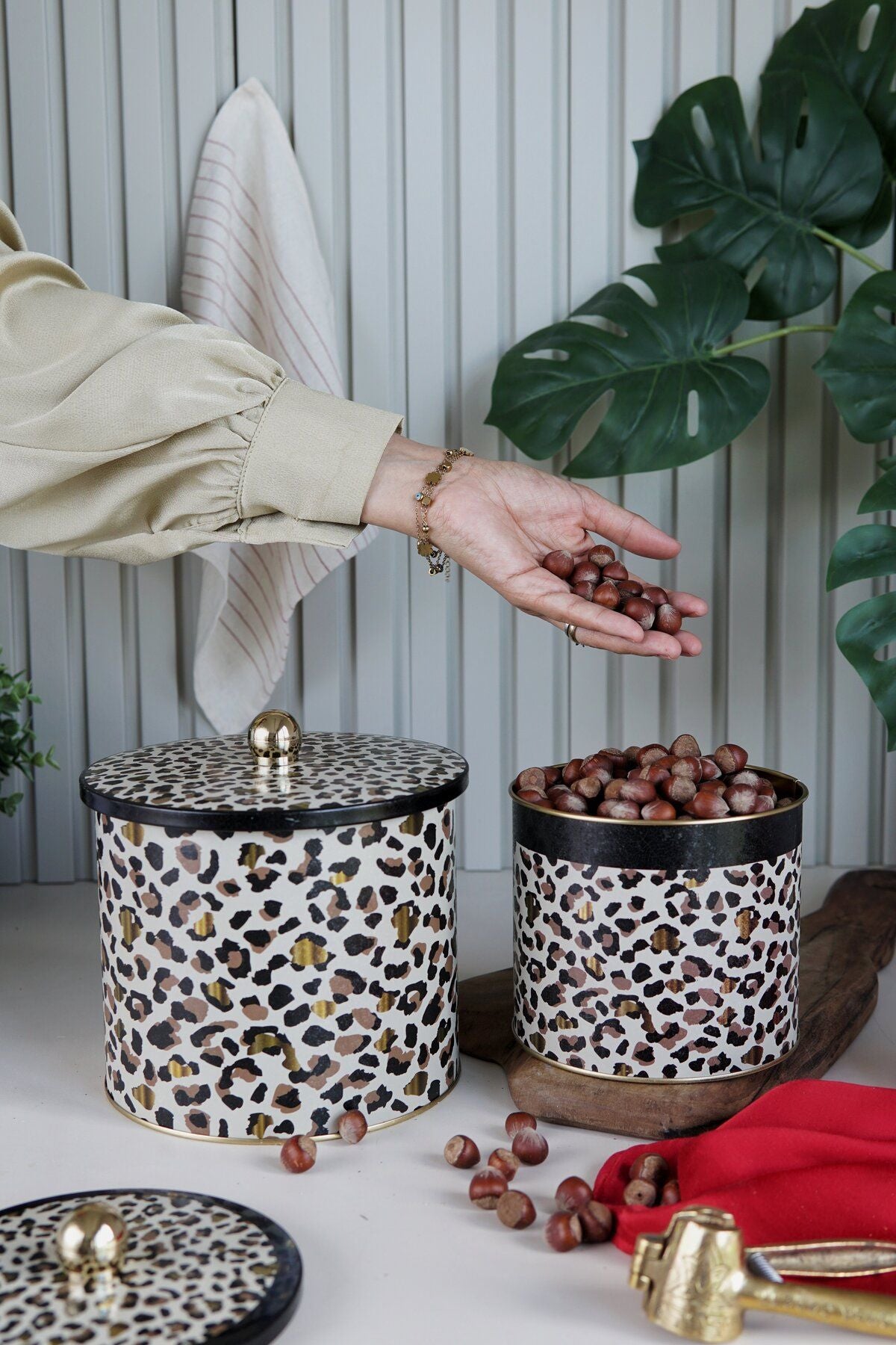 Leo Desenli Metal Saklama Kabı Seti - 2'li Set (1,7 lt - 3,5 lt)