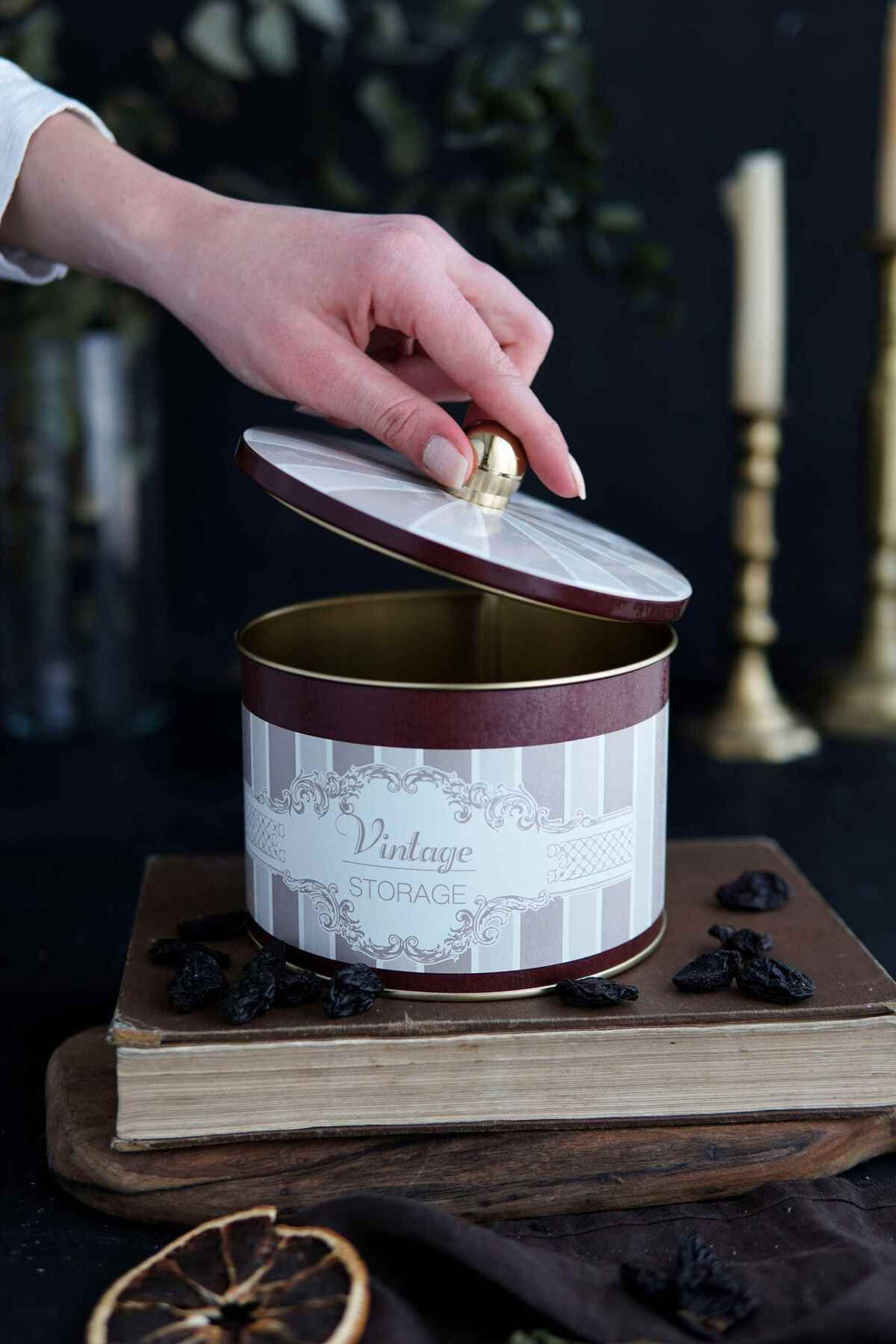 Elegance Desenli Yuvarlak Metal Saklama Kabı 14 Cm, Erzak Kabı - Organizer 17,5 Cm X 13 Cm Er145-8b