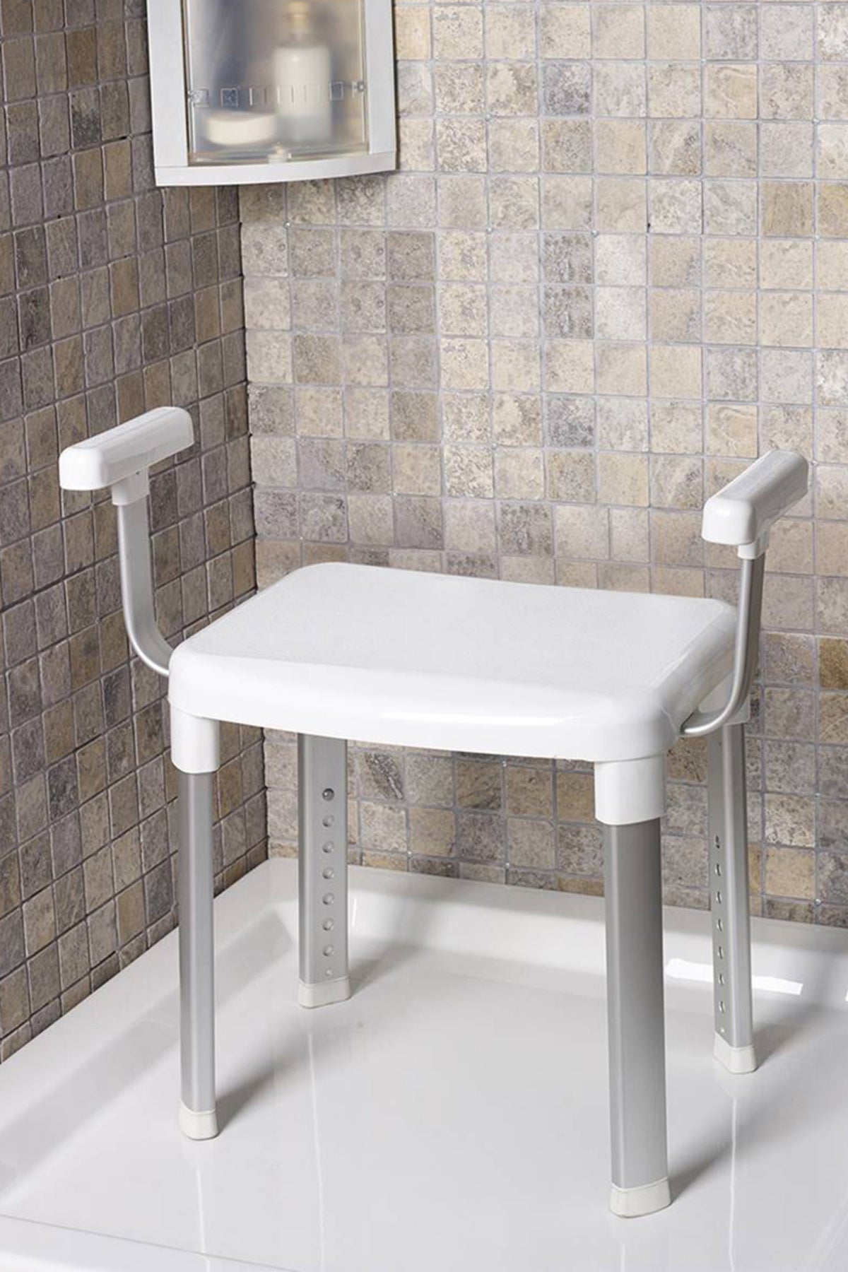 Cappadocıa Kollu Yaşlı Ve Engelli Destek Banyo Sandalyesi