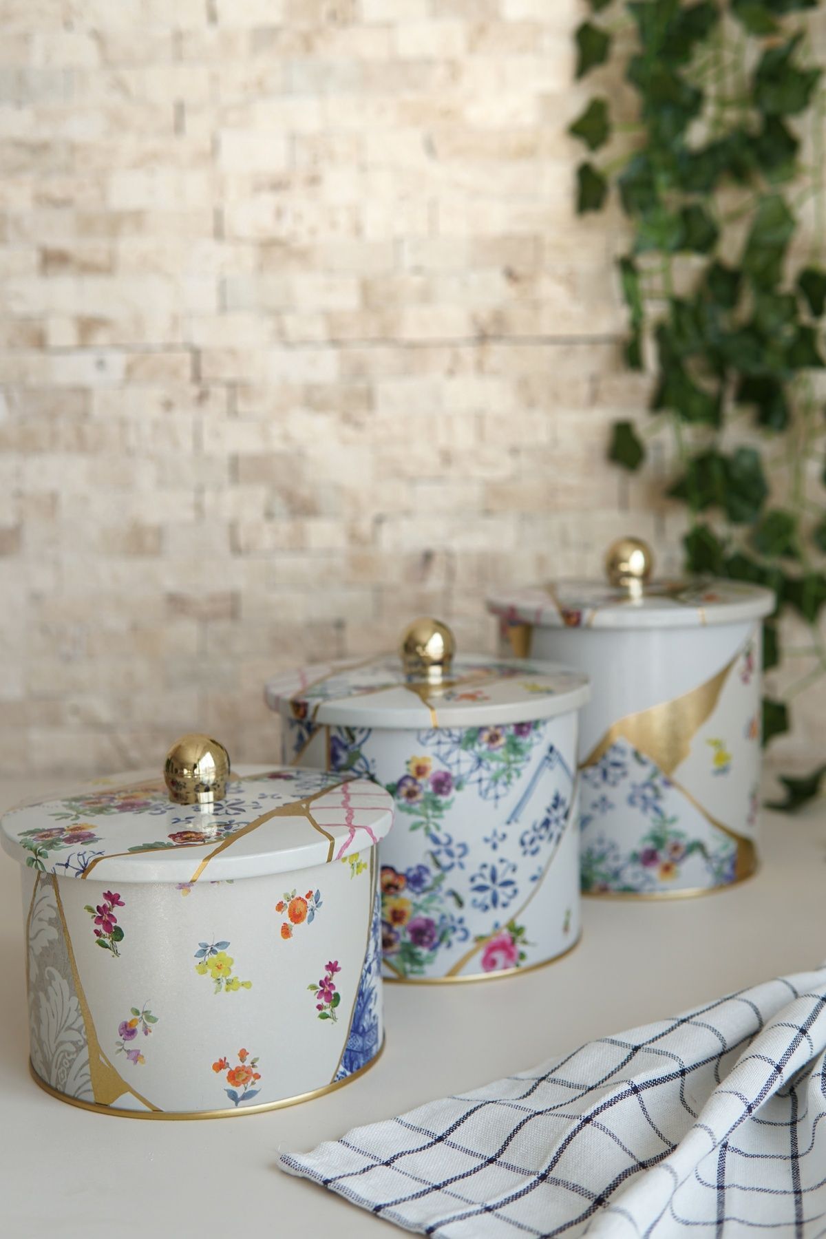 Yuvarlak Kutu Ø140, Topuz Kulp, 3 lü Set