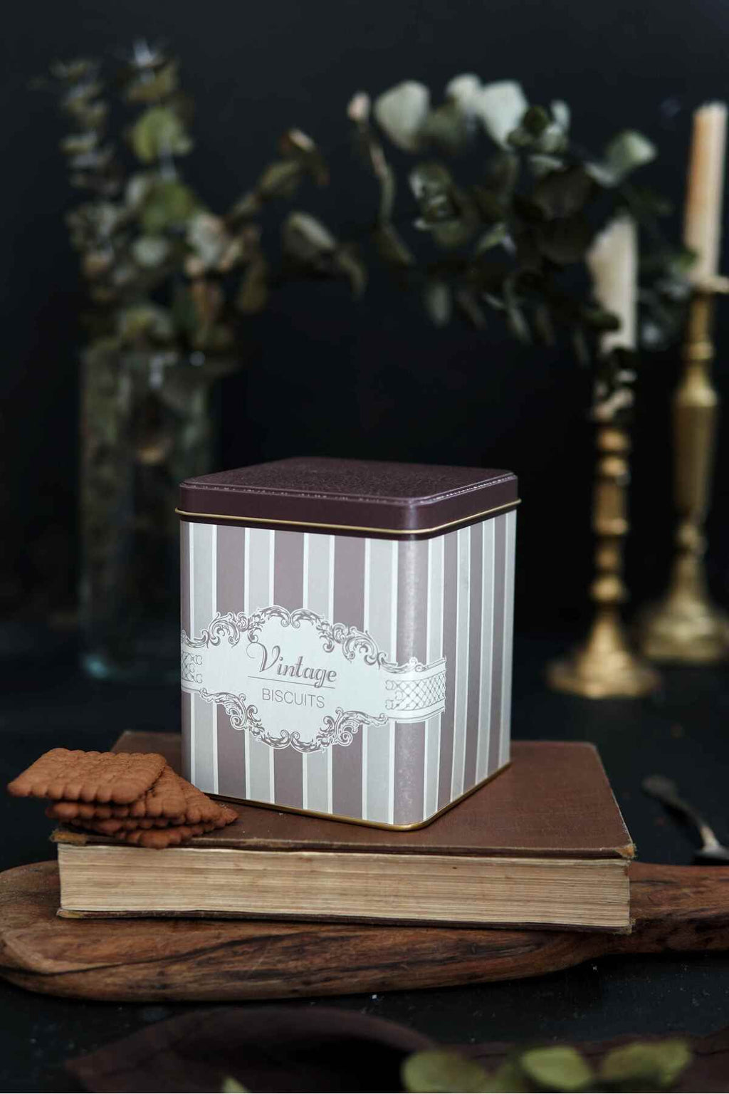 Er024-3j Elegance Biscuits Desenli Kare Metal Saklama Kabı 12x12 Cm