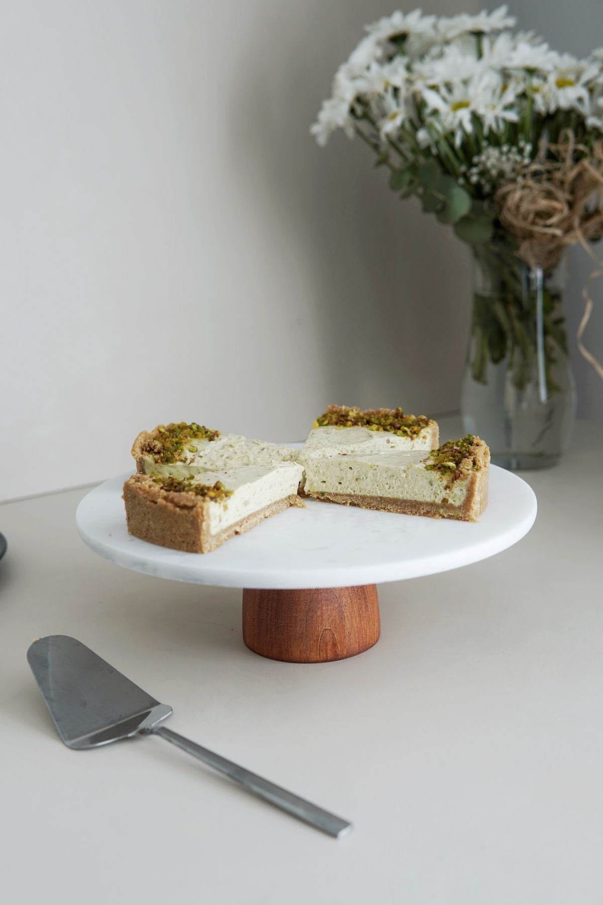 Kek Standı Ahşap Ayaklı, Beyaz Mermer, 25 cm