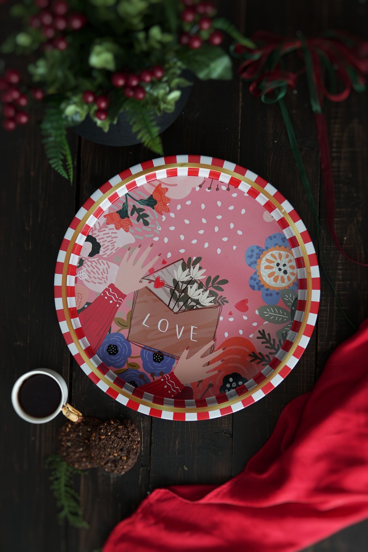 3 Lü Sevgi Temalı, 2 lt  + 1,1 lt + Ø31.5 Cm Tepsi, Love Letter Erb575s