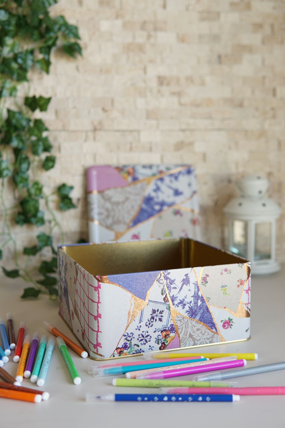 Er029-u5 Kint Sugi Desenli Kare Metal Saklama Kabı 24x24 Cm