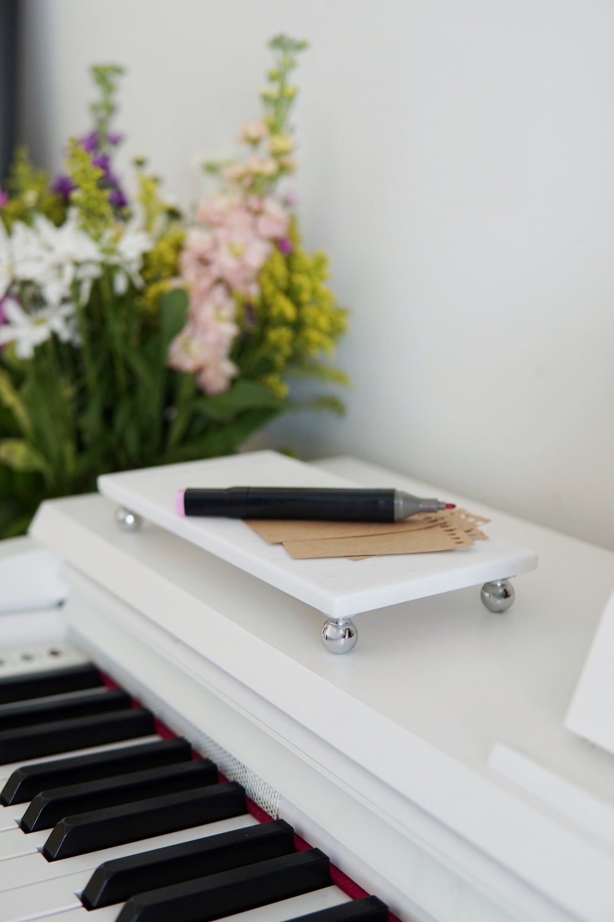 Beyaz Mermer Dikdörtgen Sunum Tabağı 24x12 cm | Çok Amaçlı Dekoratif Stand