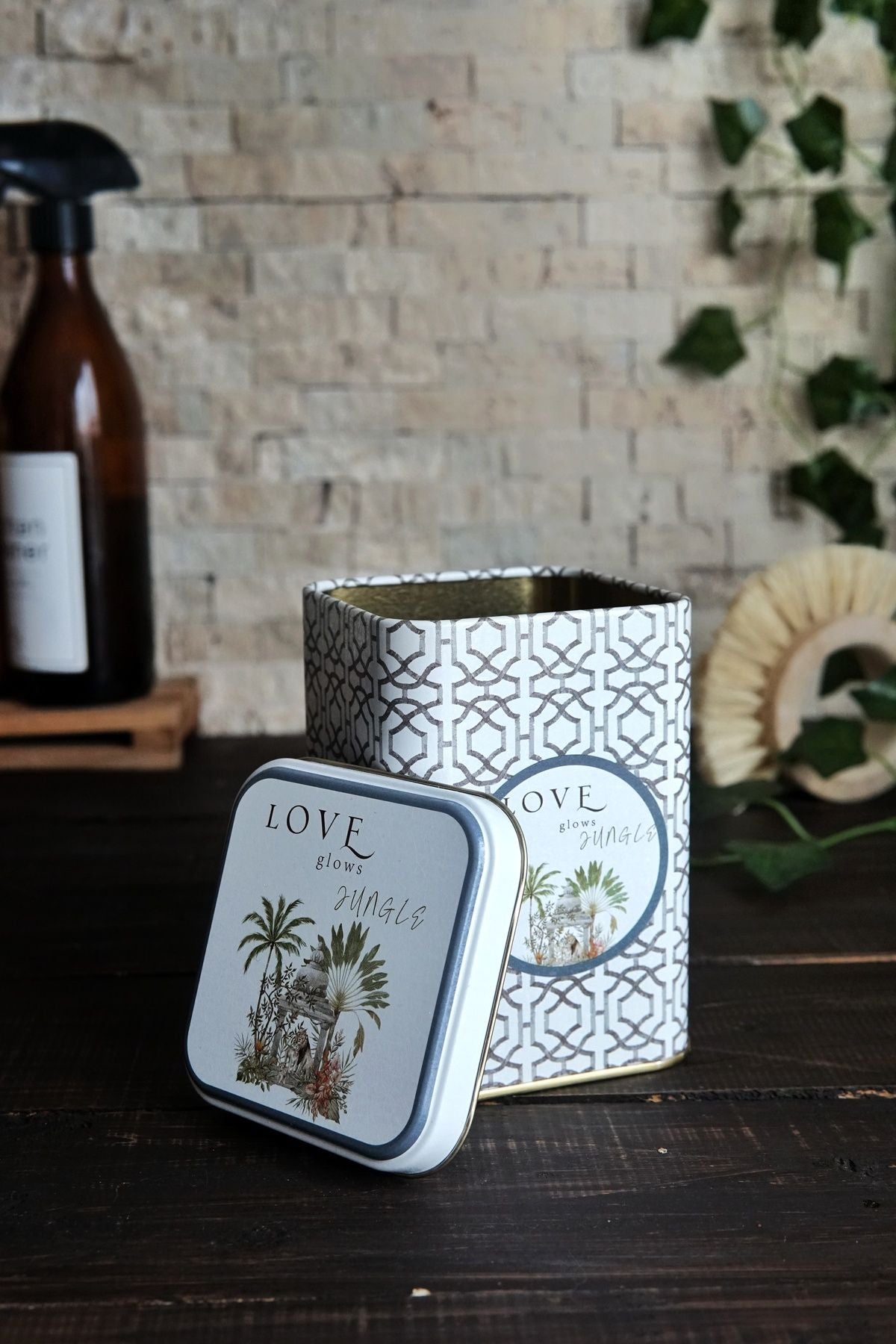 Er018-6ı Forrest Grey Love Desenli Kare Metal Saklama Kabı 9x9 Cm