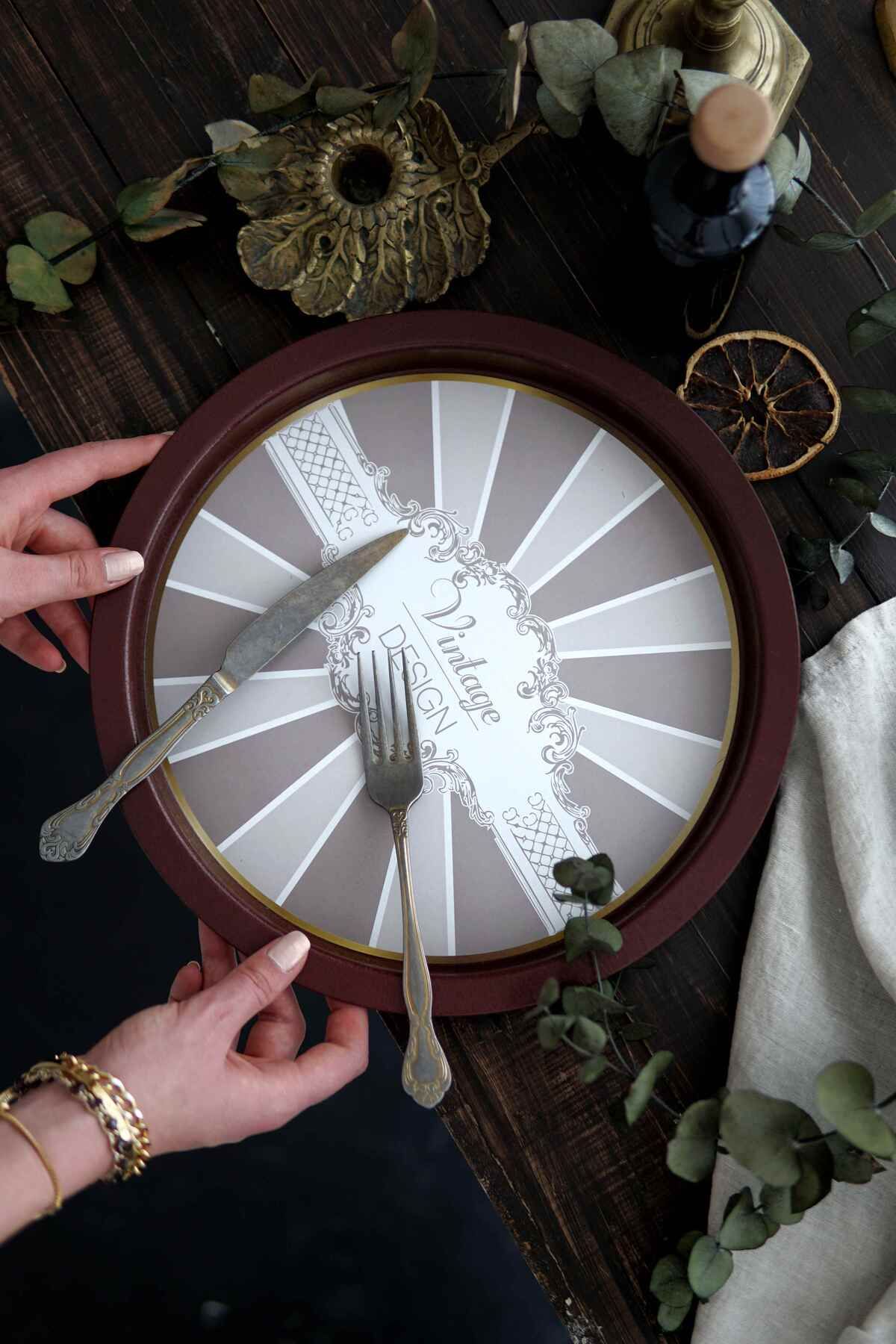 Ee197-8b Elegance Burgundy Desenli Yuvarlak Tepsi 32 Cm