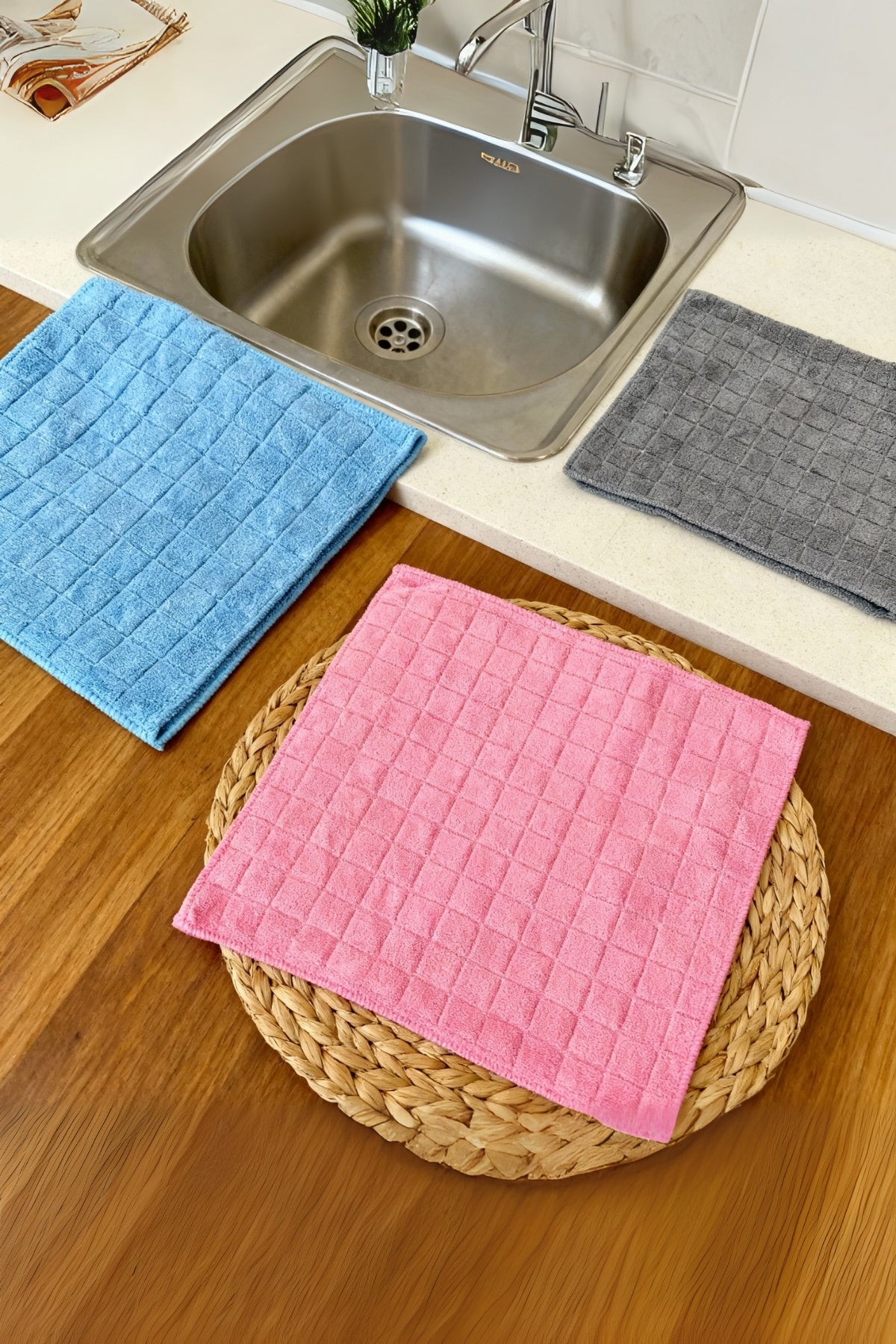 3'lü Paket İz Bırakmayan Mikrofiber Temizlik Bezi, Çok Amaçlı Mutfak & Genel Temizlik Bezi, Renkli