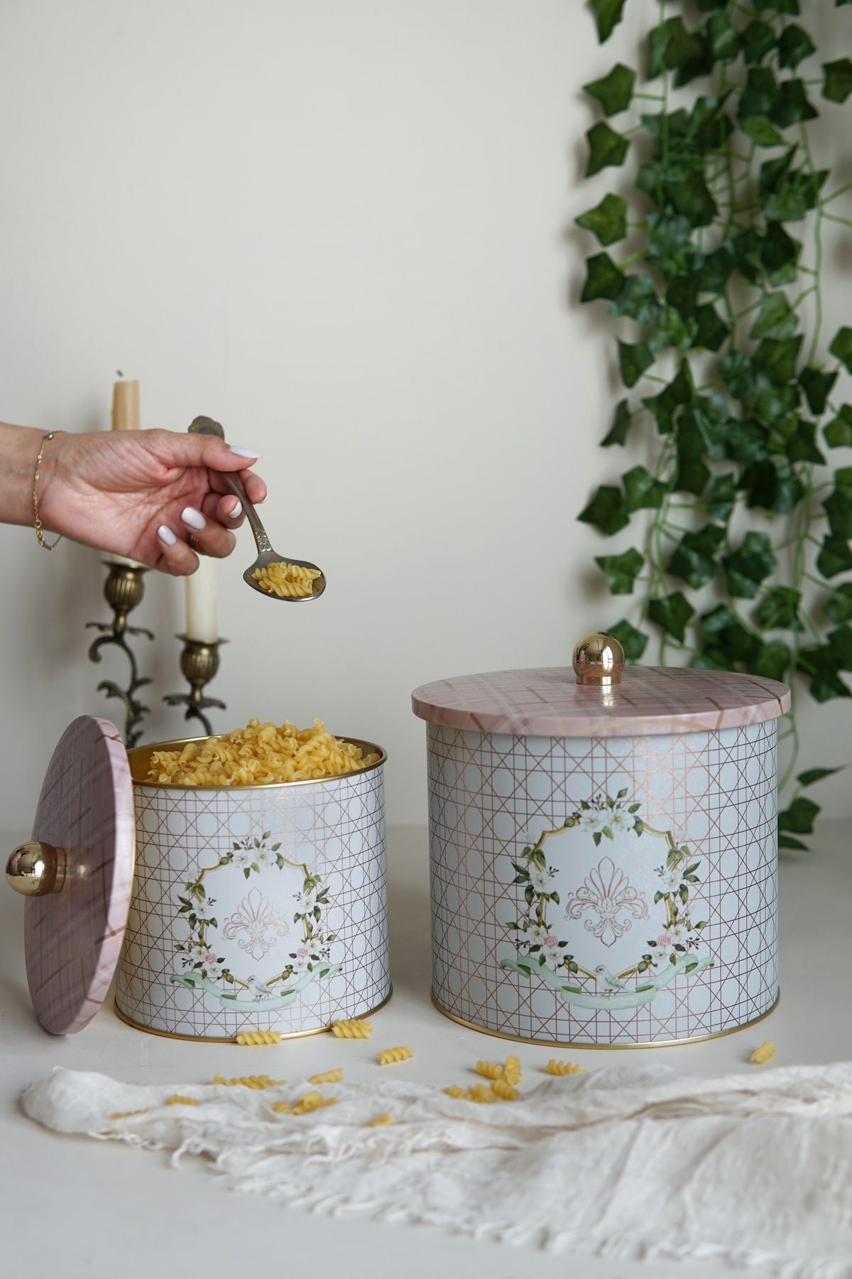 Rosy Desenli Metal Saklama Kabı Seti - 2'li Set (1,7 lt - 3,5 lt)