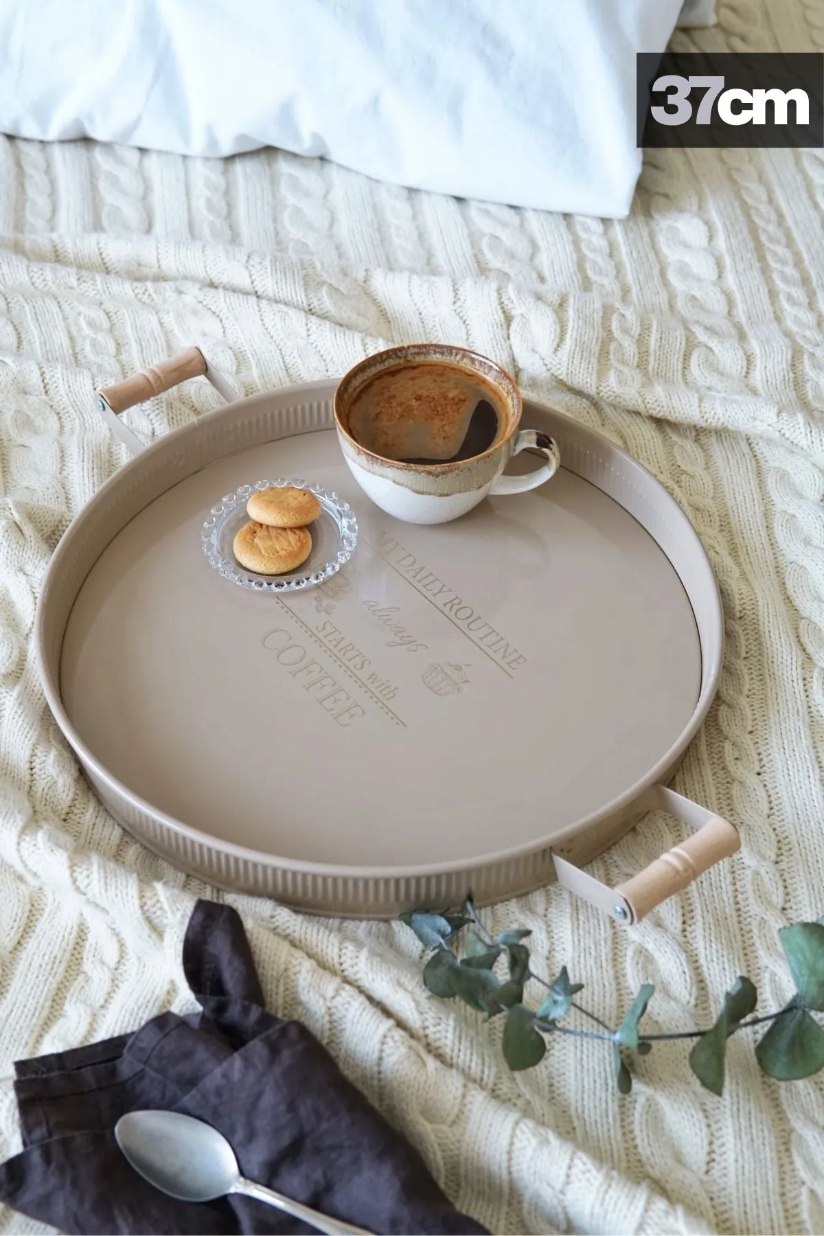 3'lü Ahşap Kulplu Yuvarlak Metal Tepsi Seti