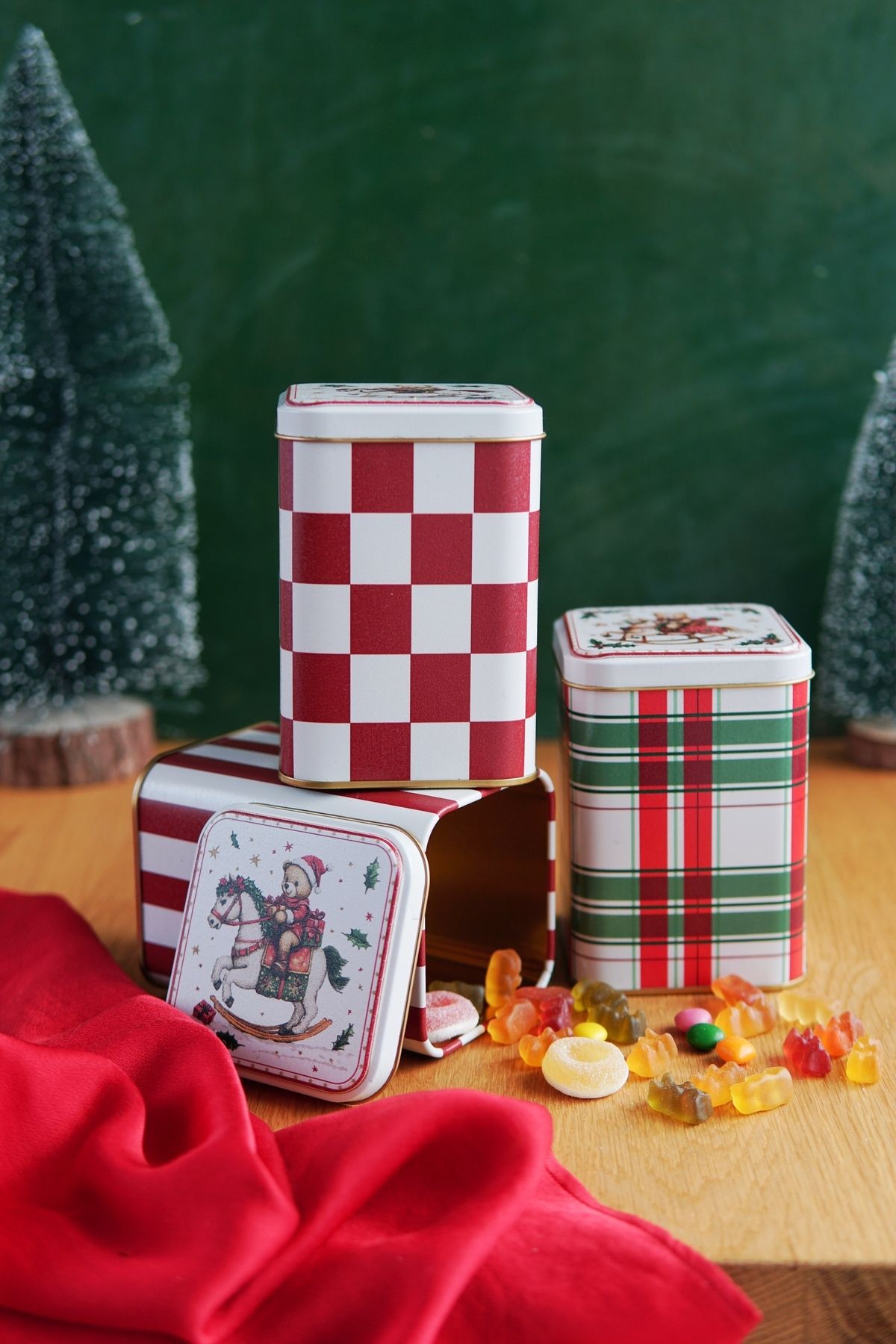 Kare Metal Saklama Kabı 8.7 x 8.7 X 12.5 cm, 3 Lü Set, Tedy