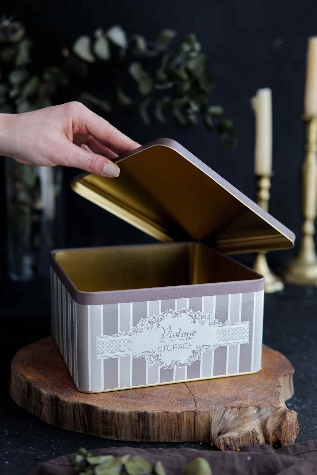 Er028-6b Elegance Coffee Desenli Kare Metal Saklama Kabı 20x20 Cm