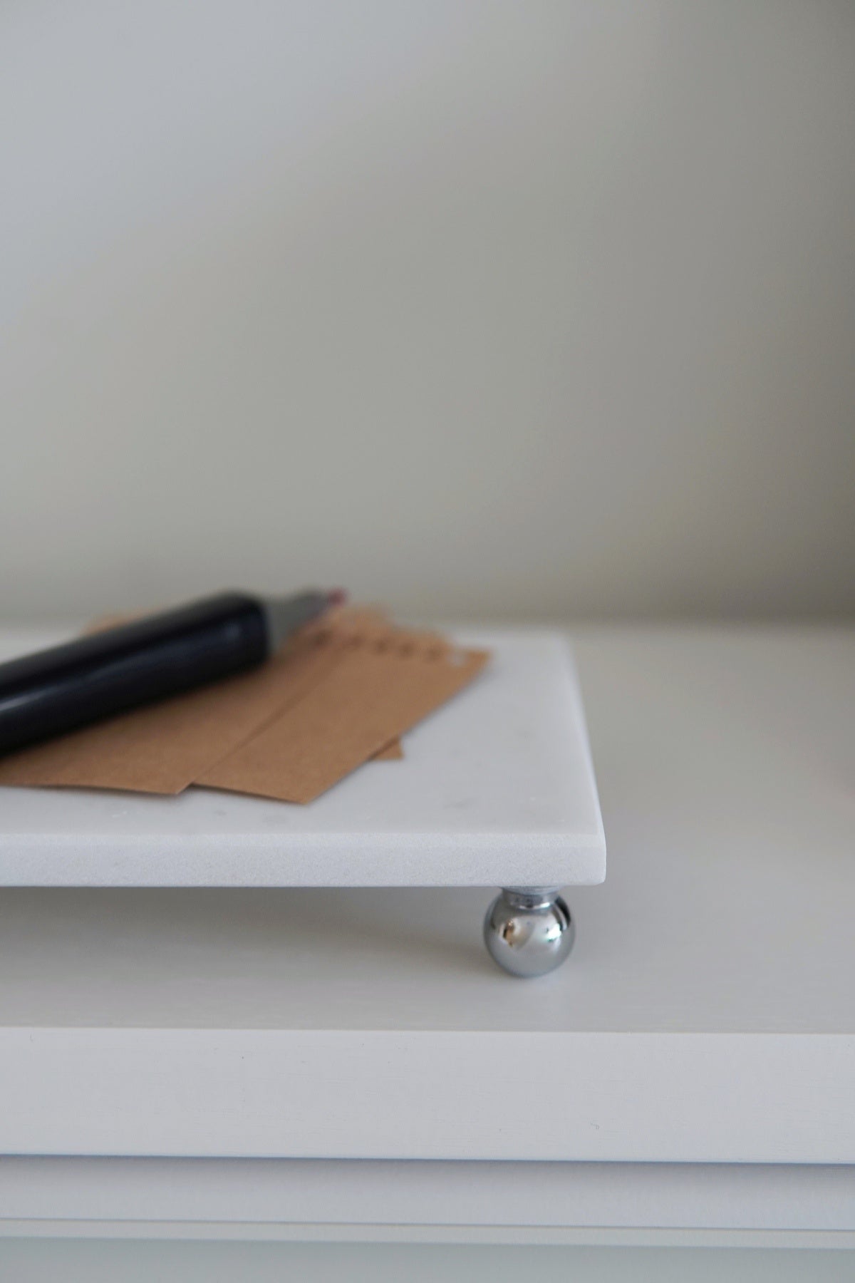 Beyaz Mermer Dikdörtgen Sunum Tabağı 24x12 cm | Çok Amaçlı Dekoratif Stand