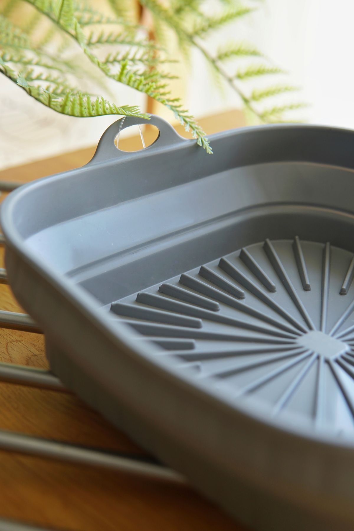 Katlanabilir Kare Silikon Airfryer Pişirme Kabı , Platinum Silikon, 21 x 21 x 6 cm, Gri