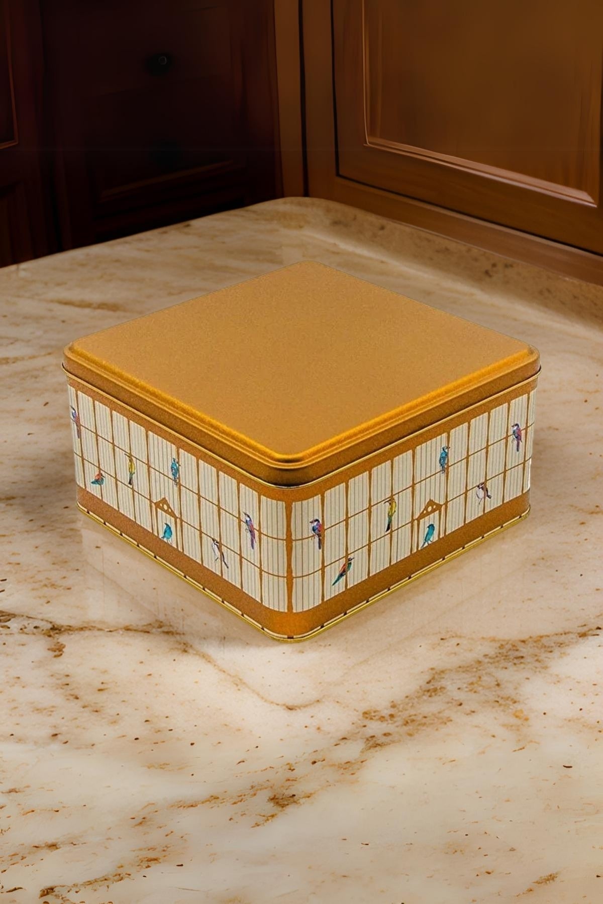 Bird Cage Gold