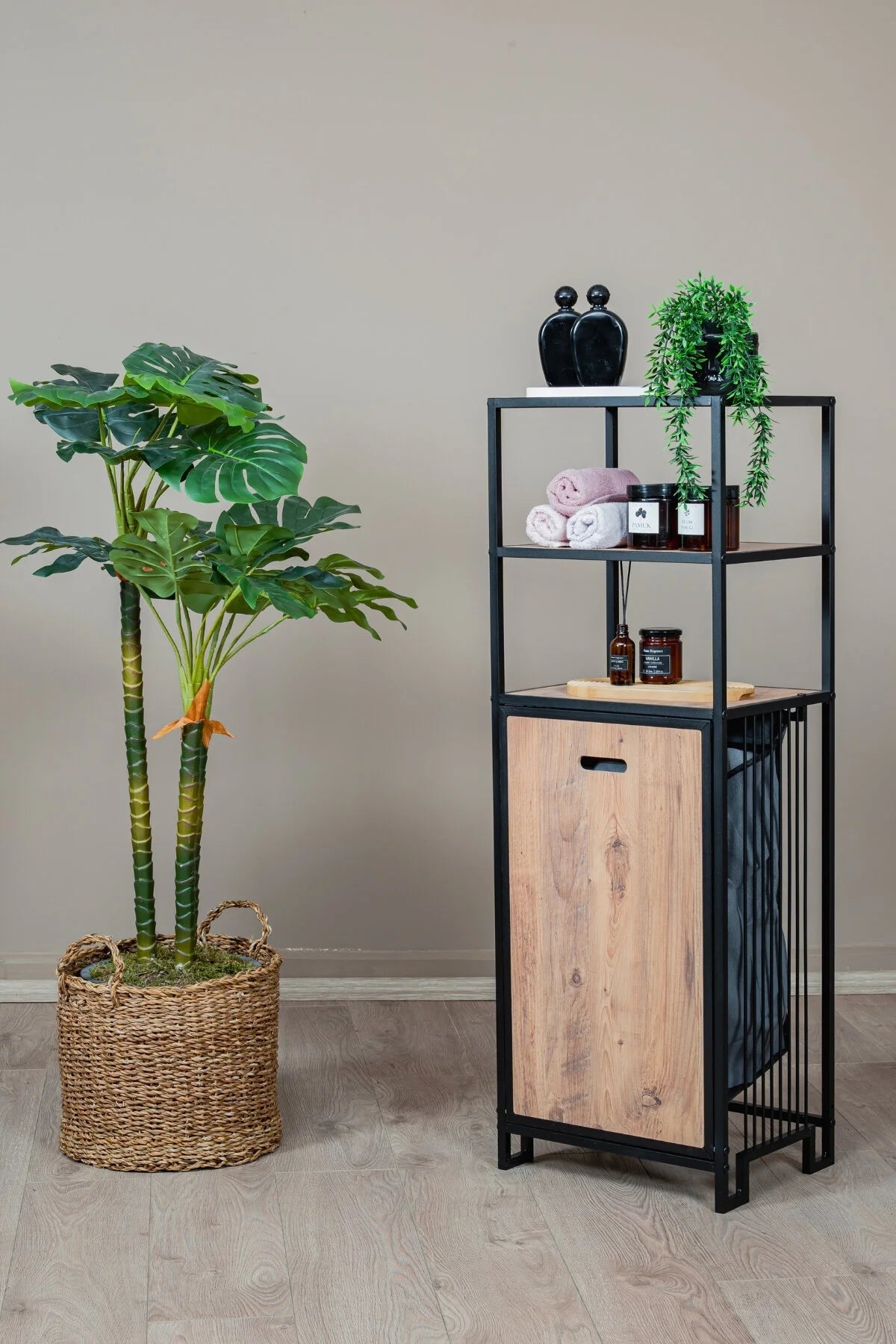 Kirli Sepetli Banyo Dolabı 3 Raflı Metal Düzenleyici Modern Çamaşır Sepetli Organizer Raf